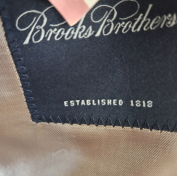 Brooks Brothers Men's 100% Wool Classic Checkered Blazer - Picture 8 of 8